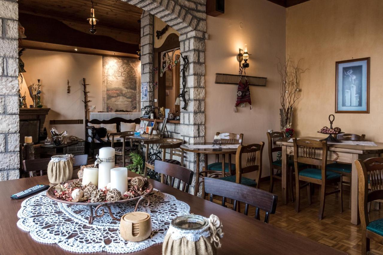 Semeli Guesthouse Karpenísion Zewnętrze zdjęcie