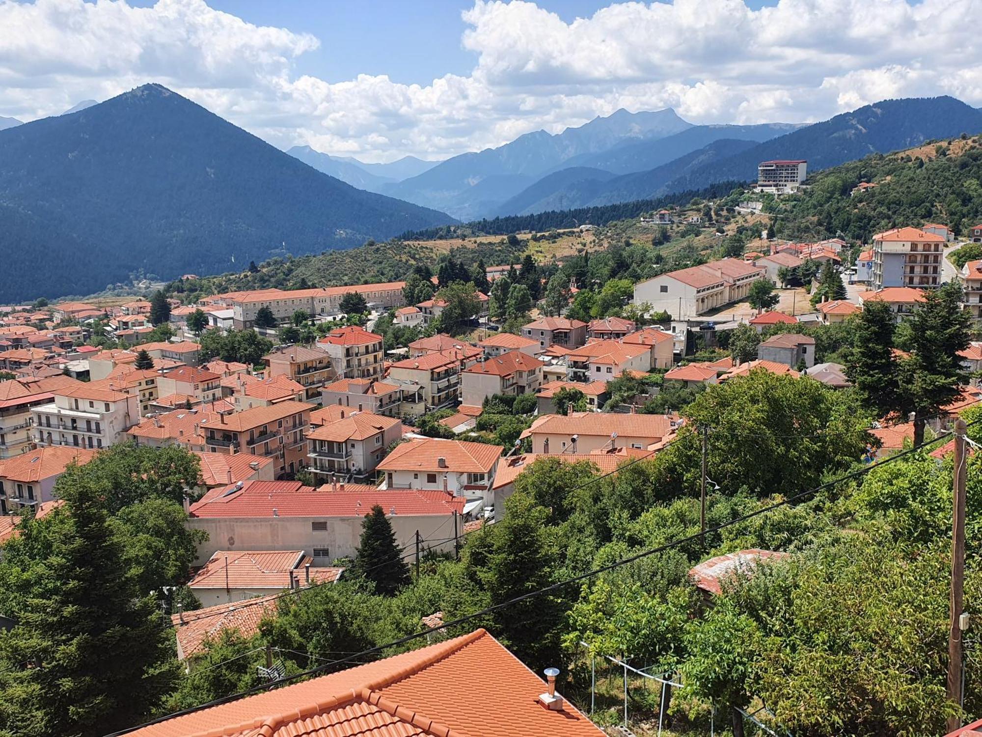 Semeli Guesthouse Karpenísion Zewnętrze zdjęcie