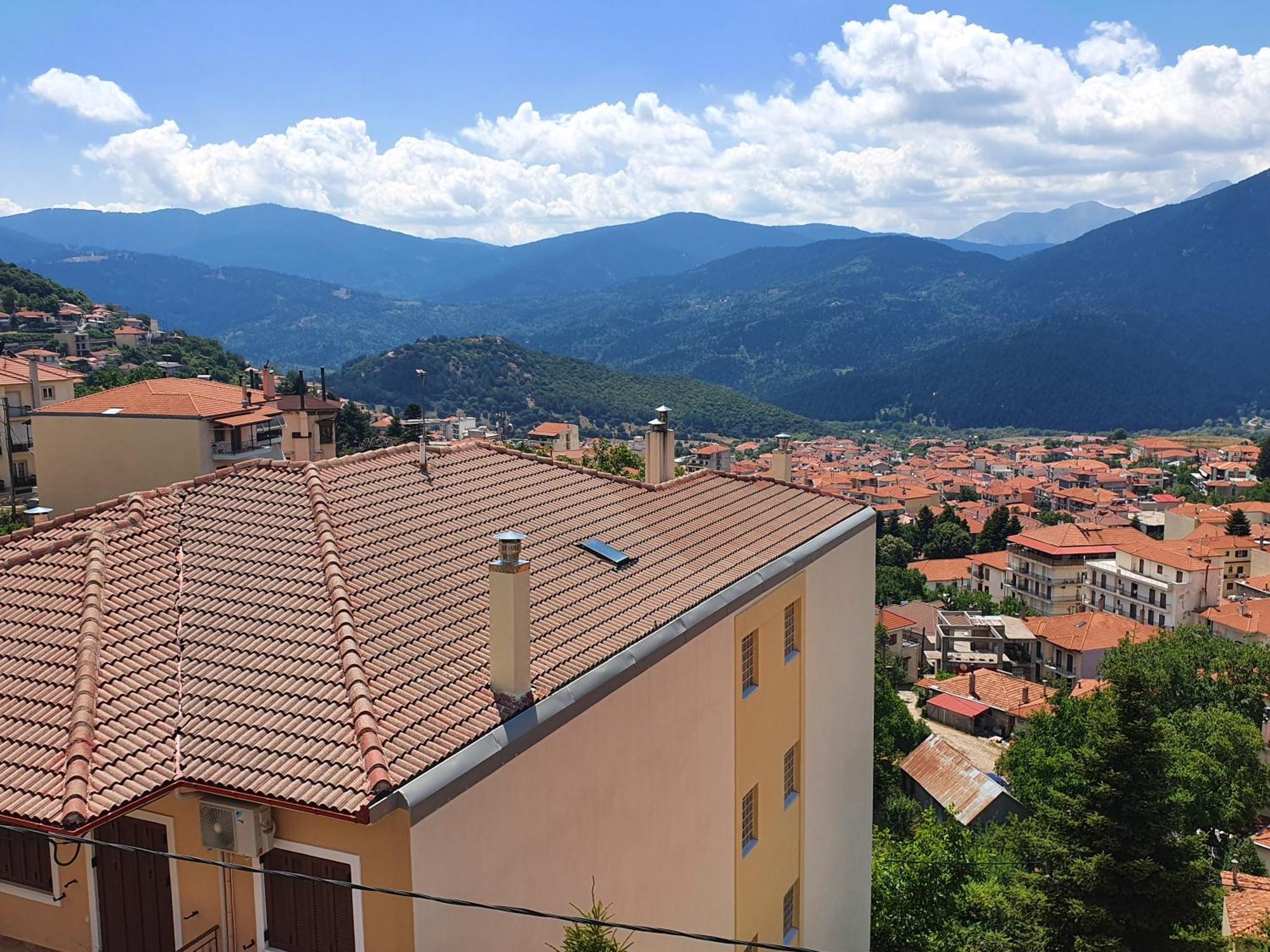 Semeli Guesthouse Karpenísion Zewnętrze zdjęcie