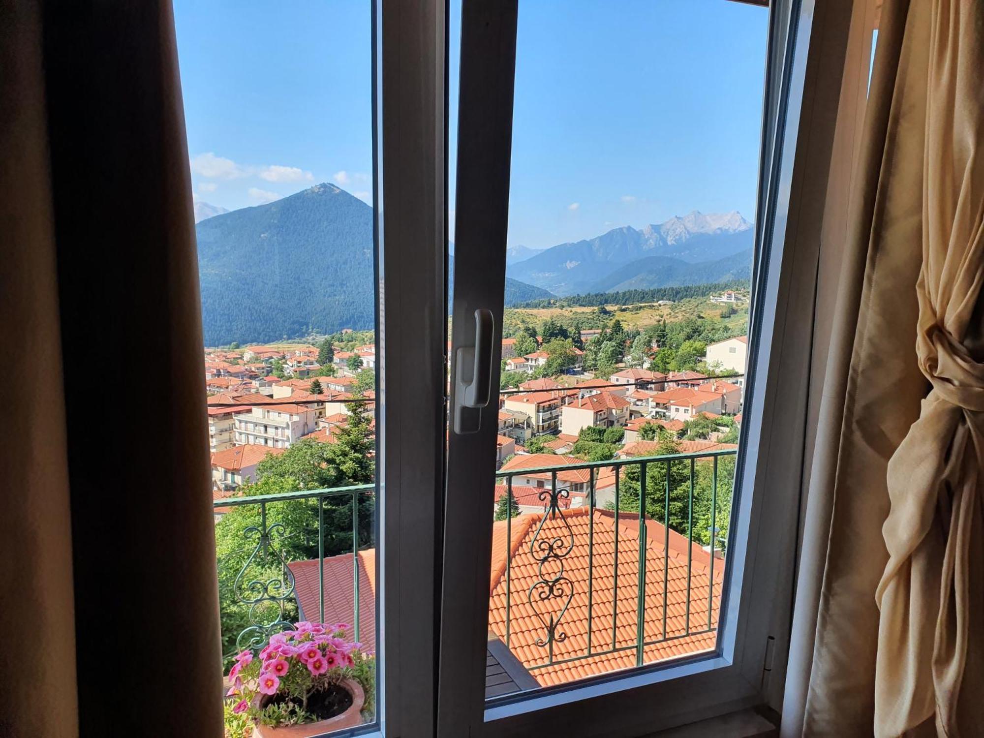 Semeli Guesthouse Karpenísion Zewnętrze zdjęcie