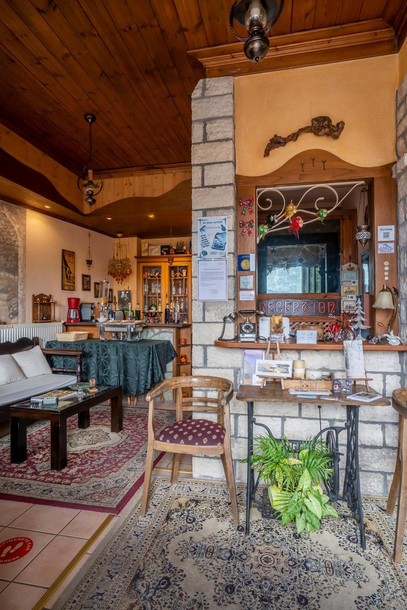 Semeli Guesthouse Karpenísion Zewnętrze zdjęcie